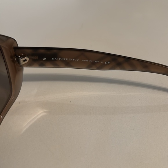 VINTAGE BURBERRY SUNGLASSES - Picture 4 of 8